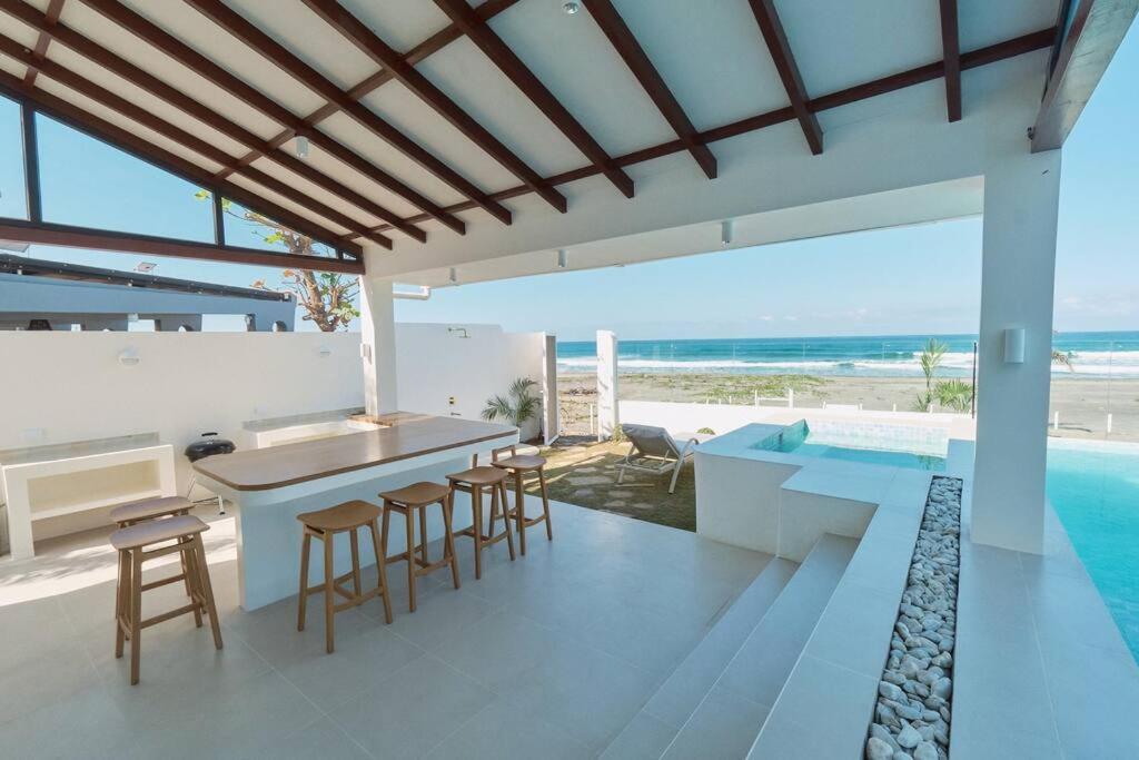 Alesea Baroro, La Union, Private Modern Villa With Pool, Jacuzzi, Beachfront View San Juan  Dış mekan fotoğraf